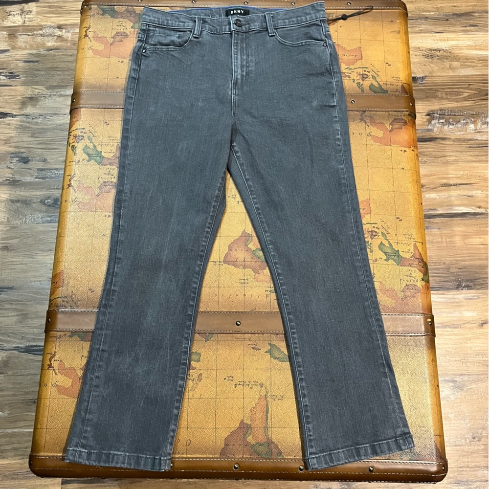 NWOT DKNY Charcoal Grey Straight Leg Women's Denim Crop Ankle Pant Jean Cotton